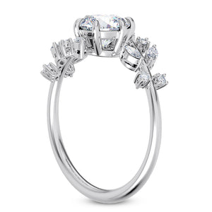 NATURE INSPIRED VINE RING