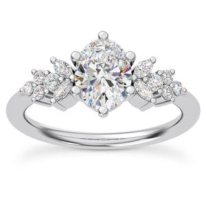 OVAL CENTER WITH A BOLD REFINED STYLE RING