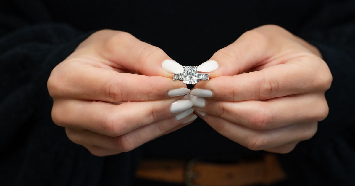 Diamond jewelry certification