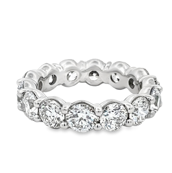LAB GROWN ROUND DIAMONDS 3.73ctw PRONG SET ETERNITY BAND
