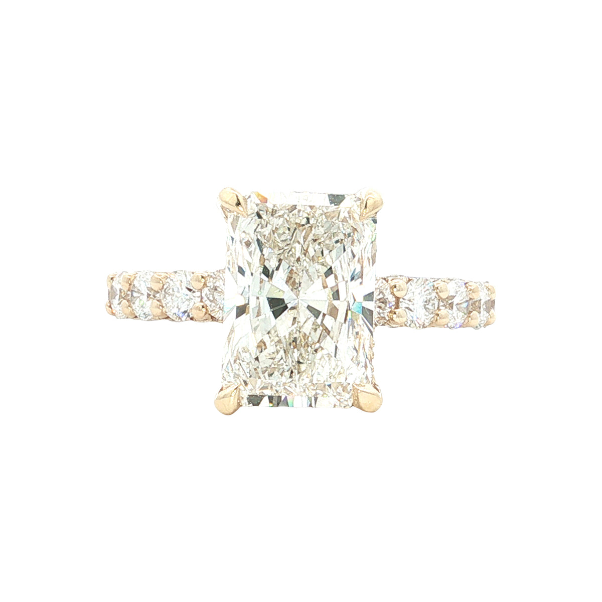 LAB GROWN DIAMOND ENGAGEMENT RINGS