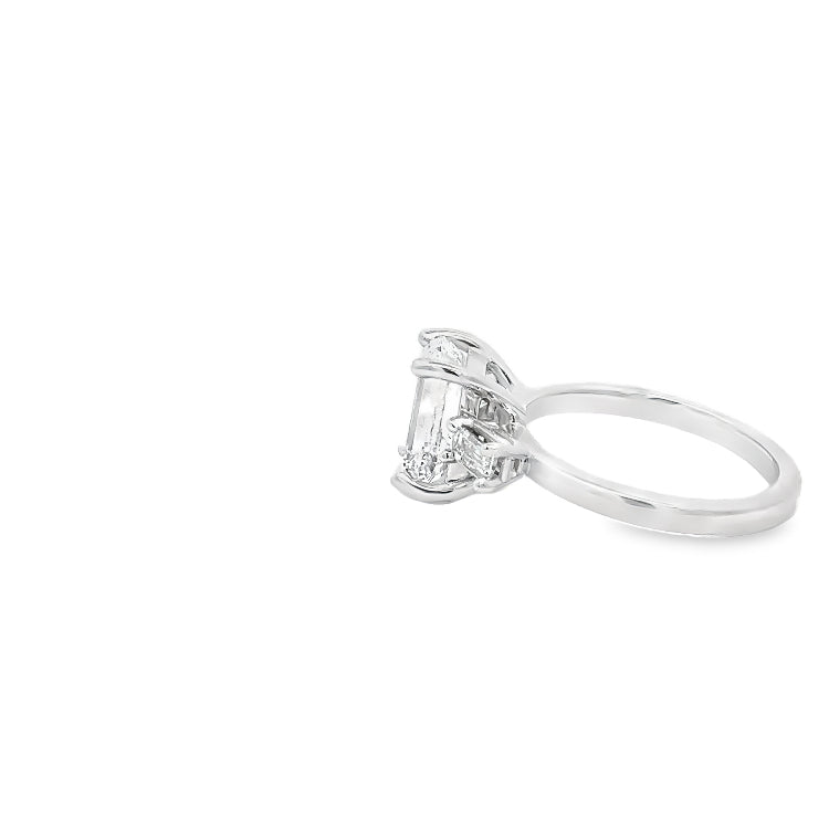 LAB GROWN EMERALD &amp; BAGUETTE DIAMONDS 2.83ctw THREE STONE RING