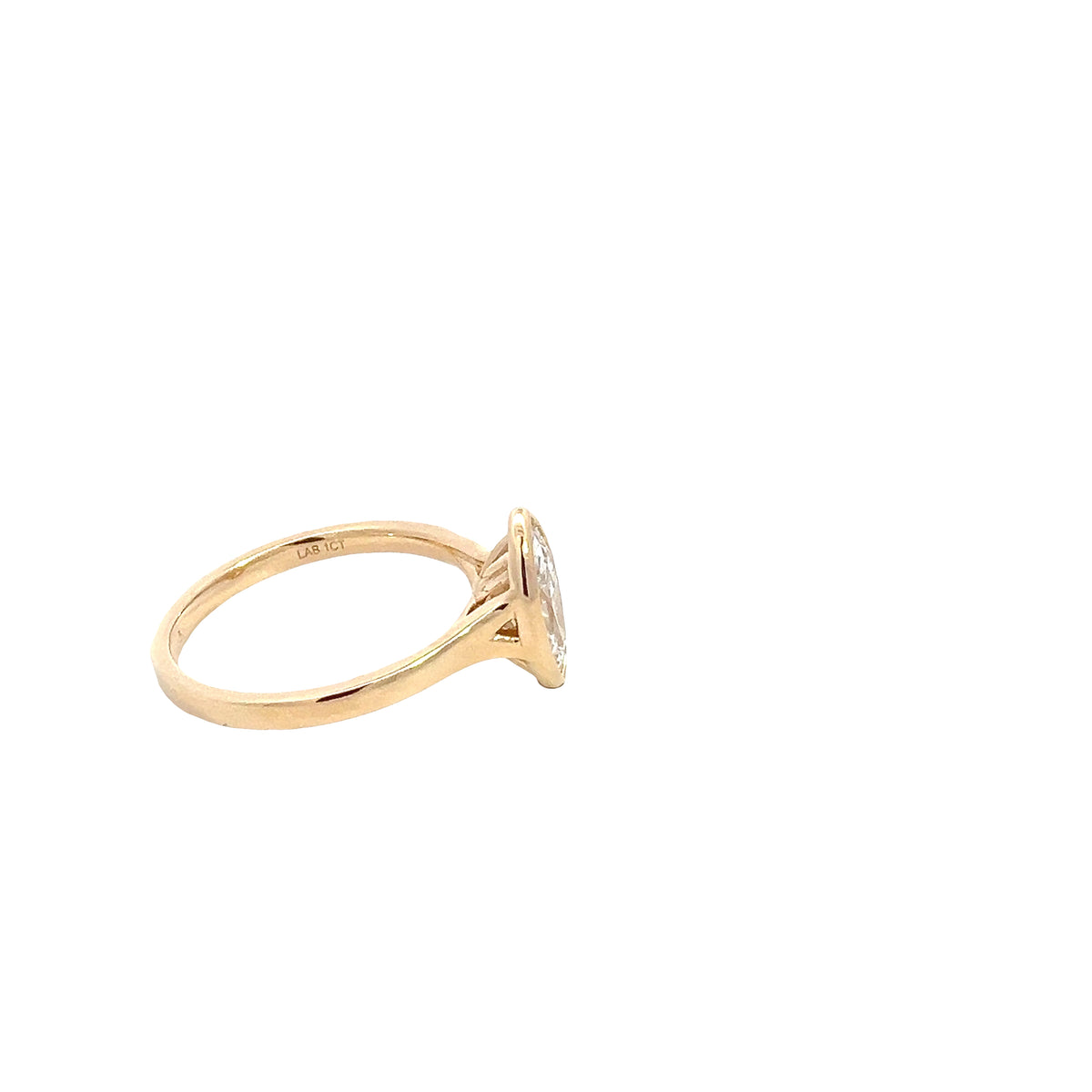 LAB GROWN MARQUISE DIAMOND 1.01ct BEZEL SOLITAIRE ENGAGEMENT RING