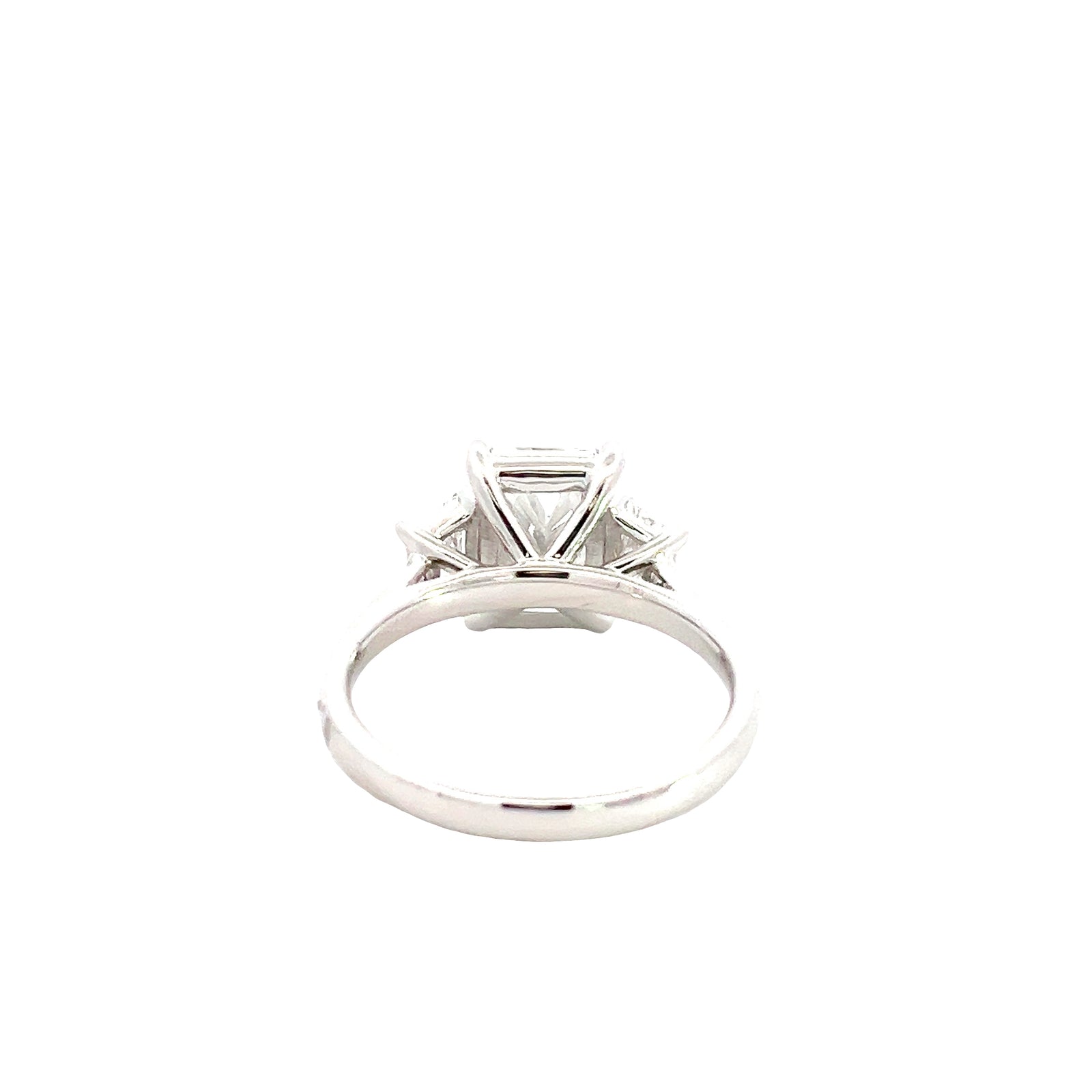LAB GROWN RADIANT AND TRAPEZOID DIAMONDS 3.15ctw THREE STONE RING