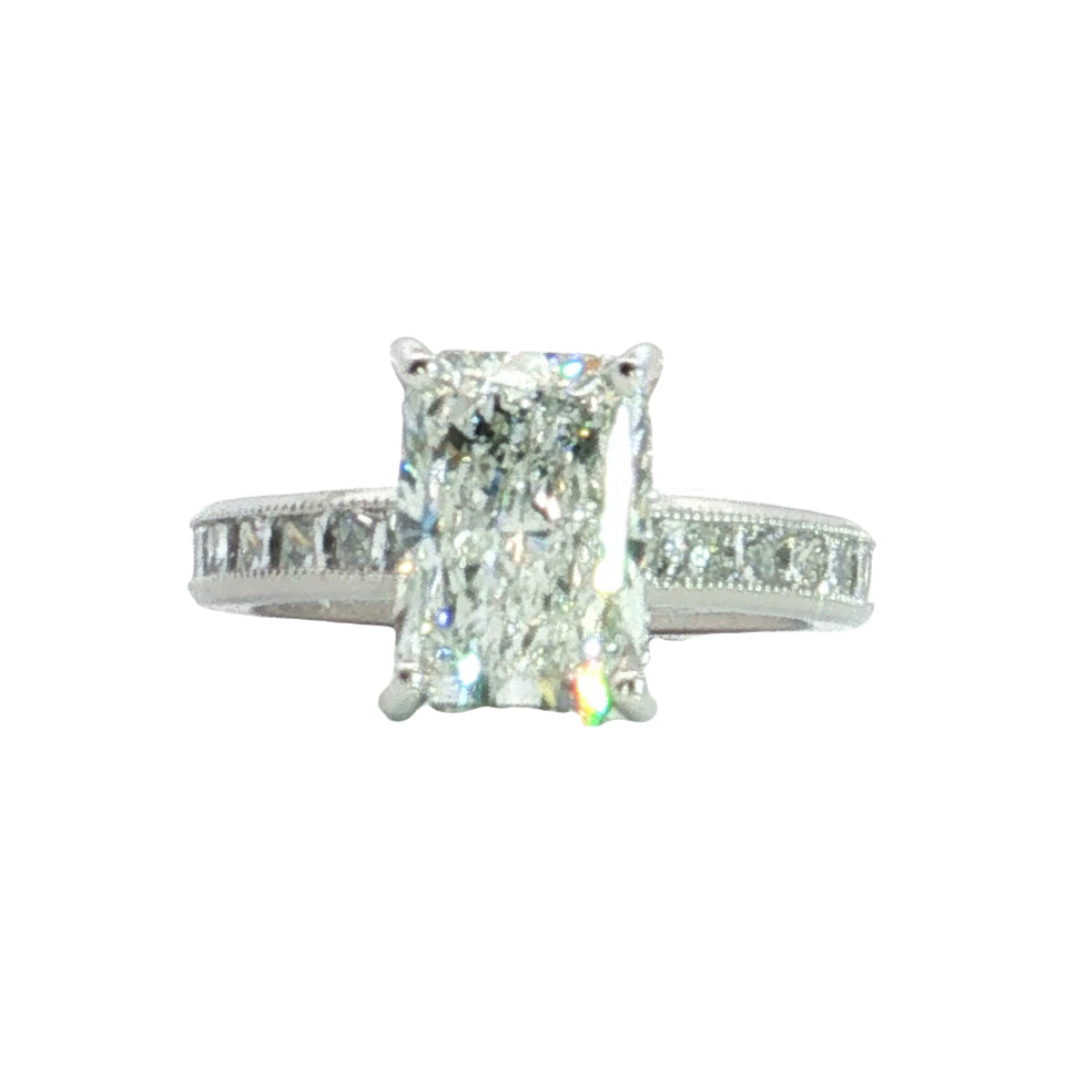 LAB GROWN DIAMOND ENGAGEMENT RINGS