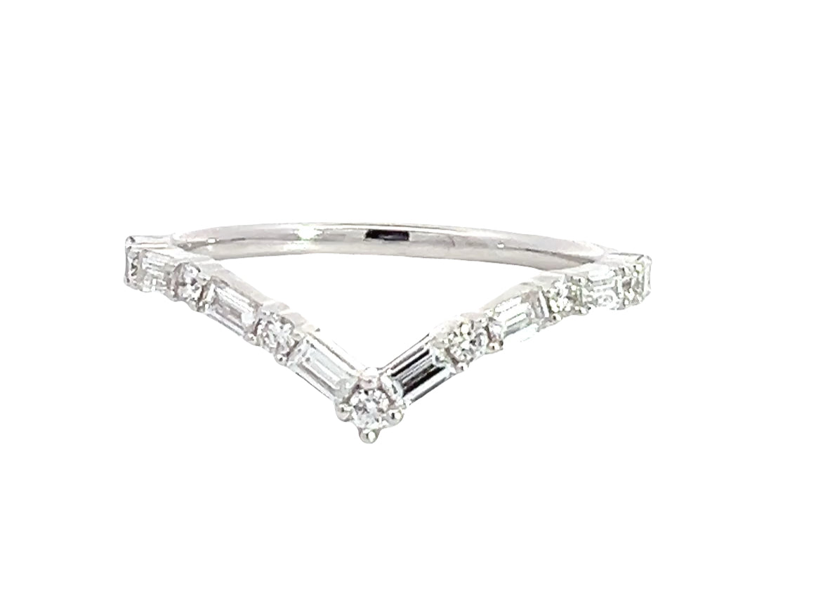 LAB GROWN BAGUETTE AND ROUND DIAMONDS 0.41ctw CHEVRON BAND