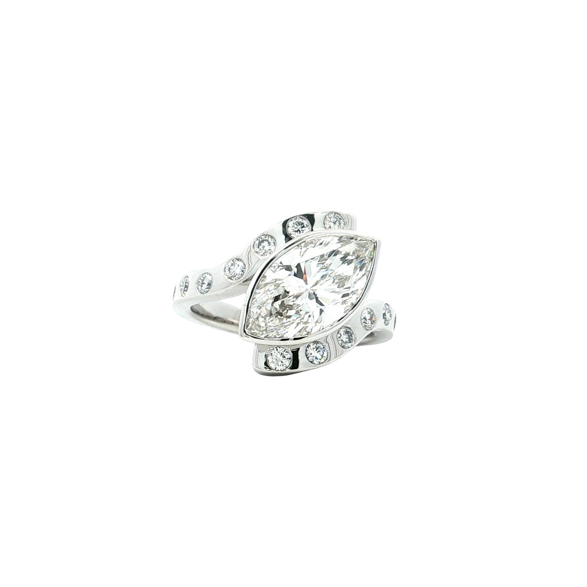 LAB GROWN DIAMOND ENGAGEMENT RINGS