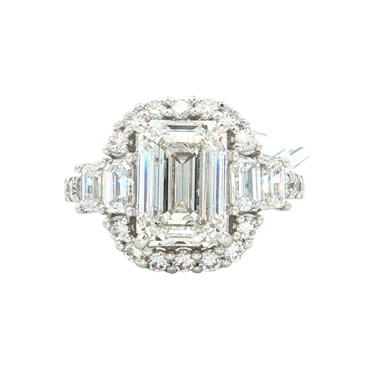 LAB GROWN DIAMOND ENGAGEMENT RINGS