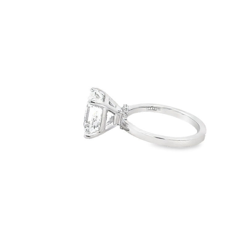 LAB GROWN ASSHER & ROUND DIAMONDS 5.14ctw SOLITAIRE ENGAGEMENT RING