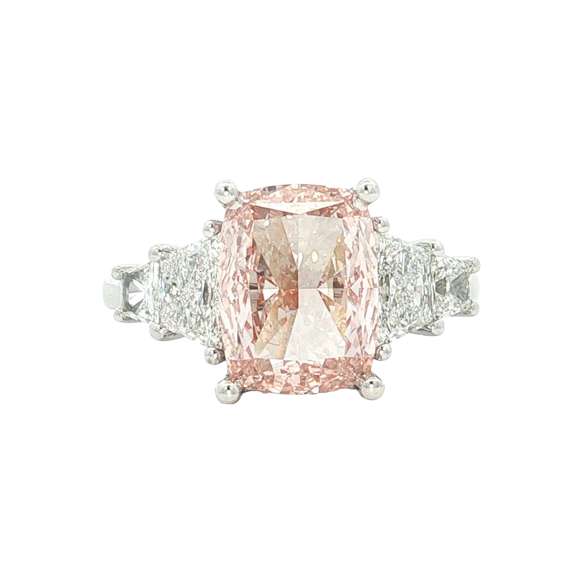 LAB GROWN DIAMOND ENGAGEMENT RINGS