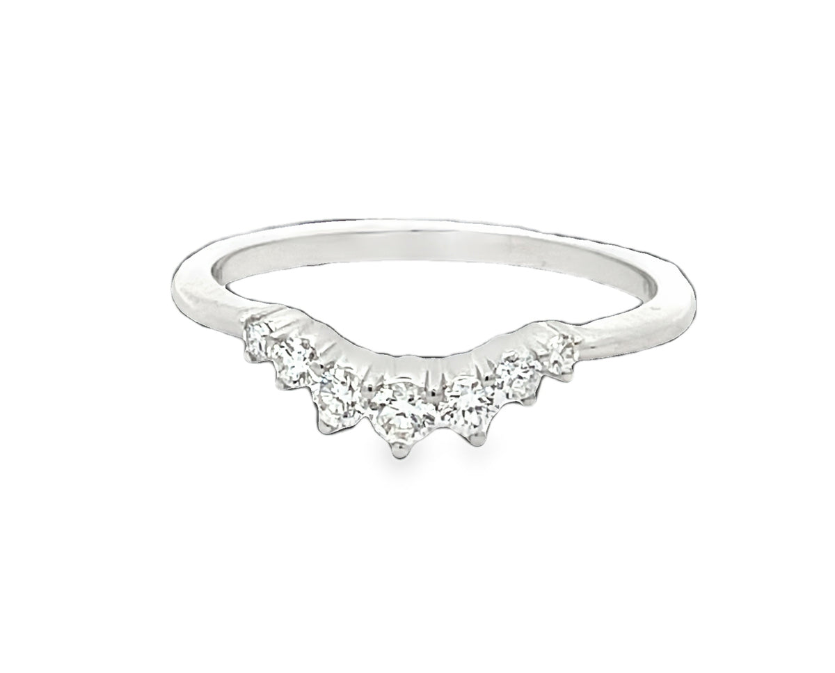 LAB GROWN ROUND DIAMONDS 1/5ctw PRONG SET CURVED BAND