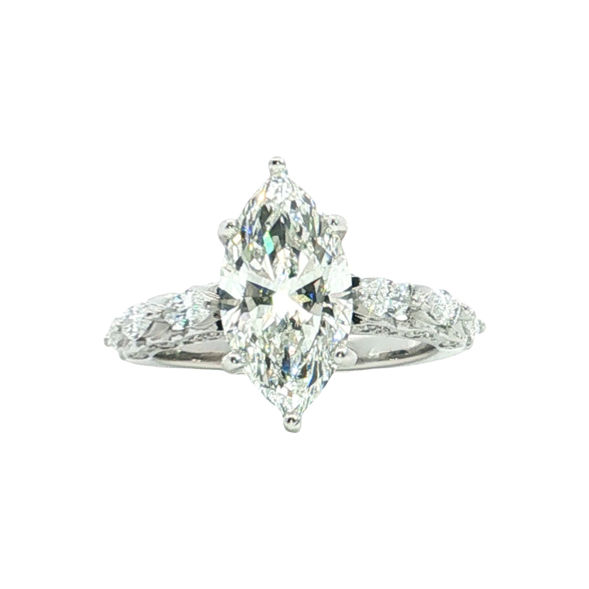 LAB GROWN DIAMOND ENGAGEMENT RINGS