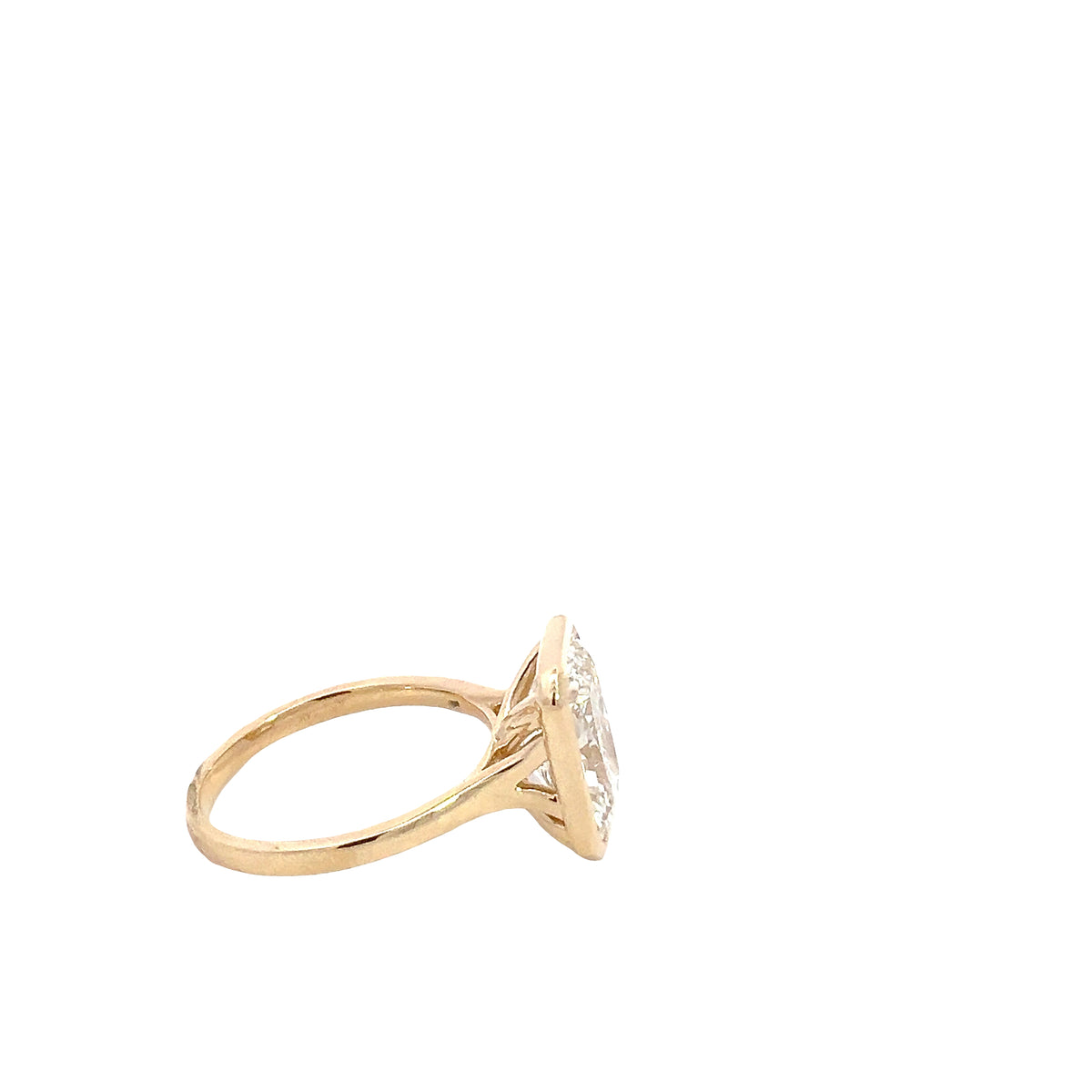 LAB GROWN RADIANT DIAMOND 4.05ct BEZEL SOLITAIRE ENGAGEMENT RING