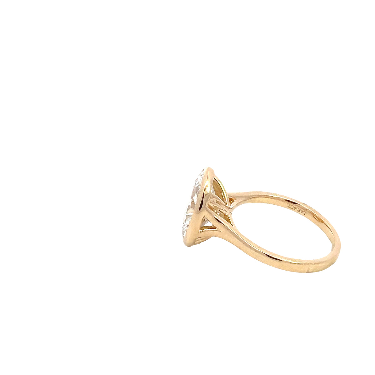 LAB GROWN OVAL DIAMOND 4.01ct BEZEL SOLITAIRE ENGAGEMENT RING