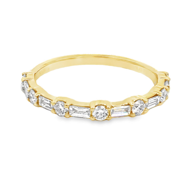 LAB GROWN ROUND AND BAGUETTE DIAMONDS 1/2ctw BAND