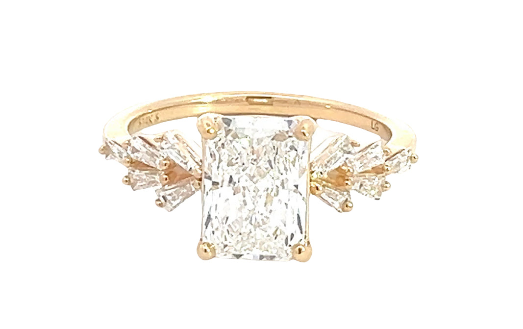LAB GROWN DIAMOND ENGAGEMENT RINGS