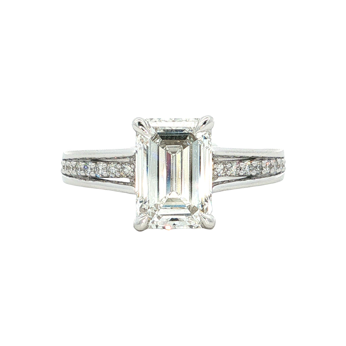 LAB GROWN DIAMOND ENGAGEMENT RINGS