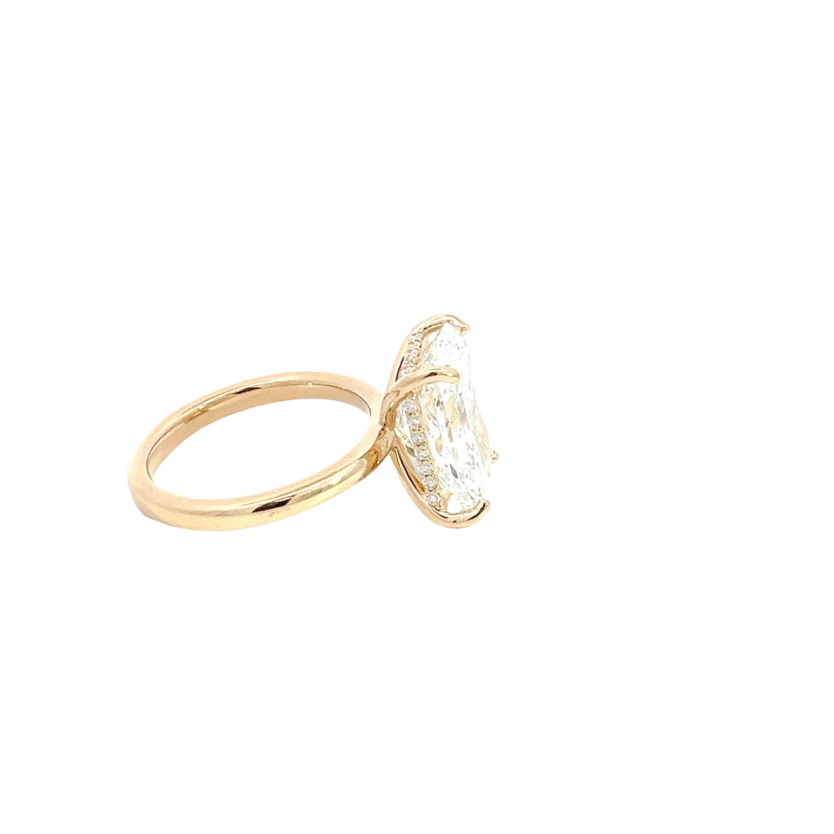 LAB GROWN RADIANT & ROUND DIAMONDS 6.18ctw UNDERHALO SOLITAIRE ENGAGEMENT RING