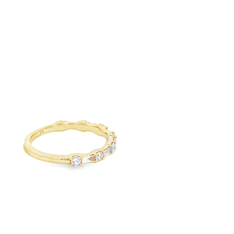 LAB GROWN ROUND AND BAGUETTE DIAMOND WEDDING BAND
