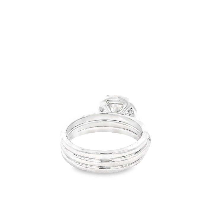 LAB GROWN ROUND DIAMONDS 2.08ctw HALO STYLE RING