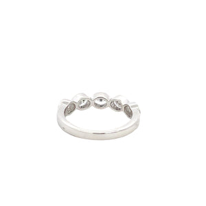 LAB GROWN OVAL DIAMONDS 1ctw BEZEL SET BAND