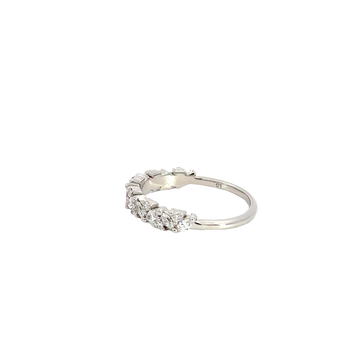 LAB GROWN MARQUISE &amp; ROUND DIAMONDS 1/2ctw ALTERNATING BAND