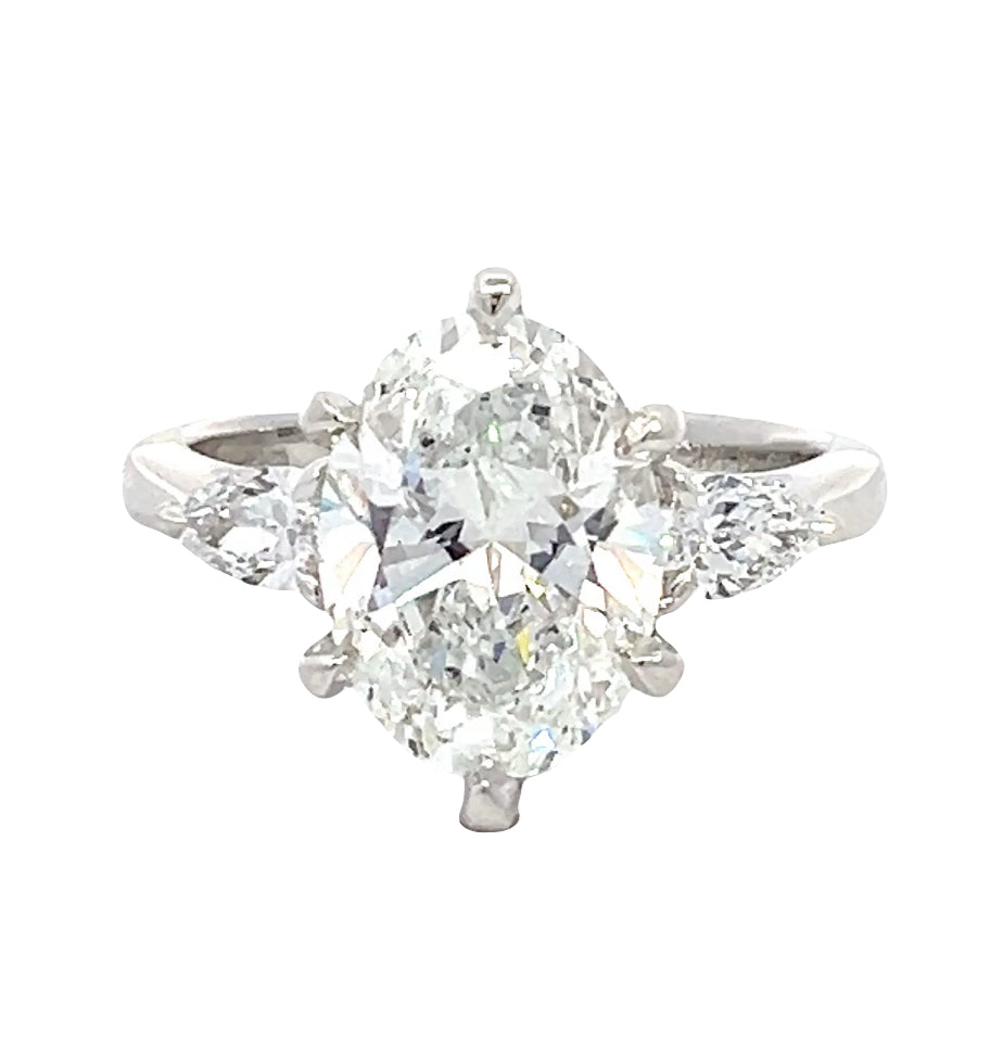 LAB GROWN OVAL &amp; PEAR DIAMONDS 3.38ctw THREE STONE RING