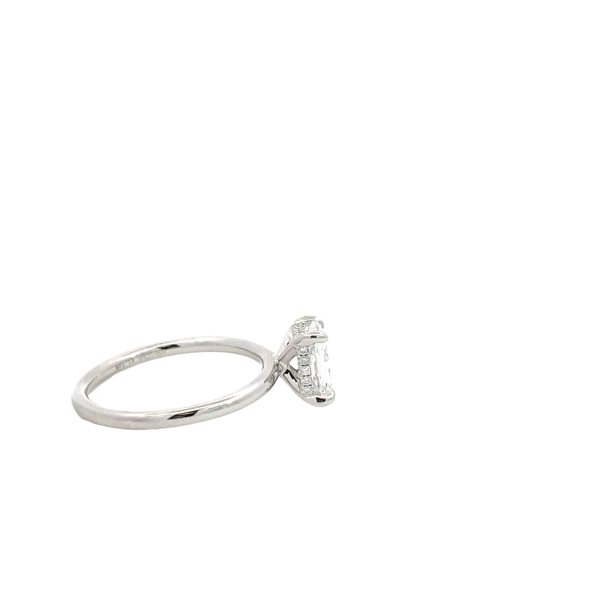 LAB GROWN RADIANT &amp; ROUND DIAMONDS 0.96ctw SOLITAIRE ENGAGEMENT RING
