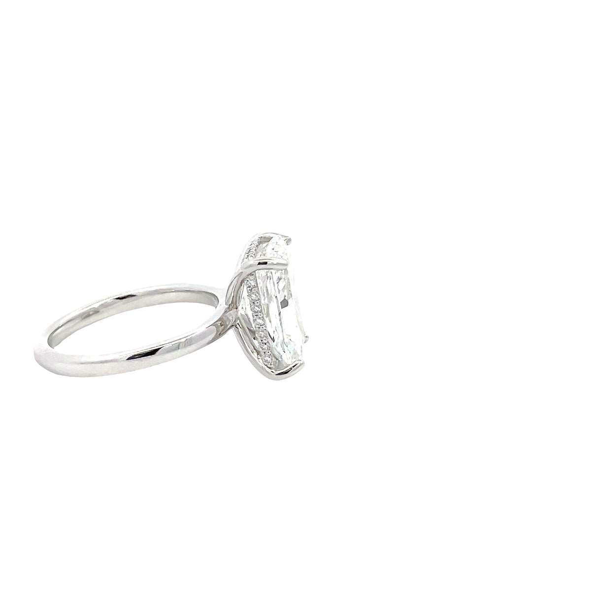 LAB GROWN RADIANT DIAMOND 5.19ctw SOLITAIRE ENGAGEMENT RING