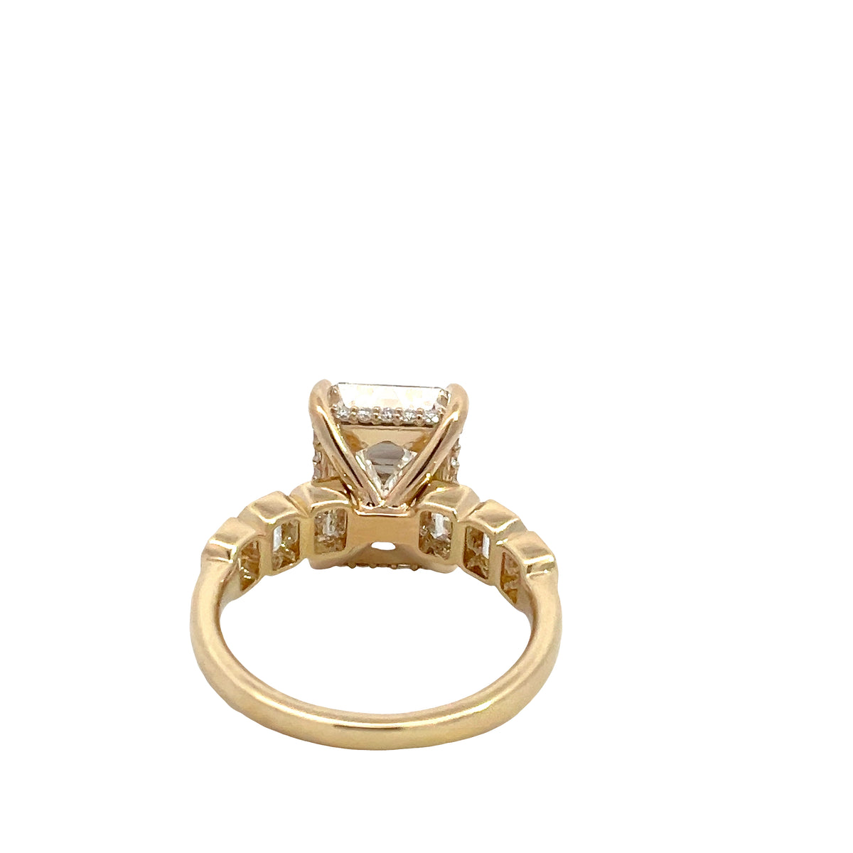 LAB GROWN EMERALD DIAMONDS 7.17ctw BEZEL STYLE RING