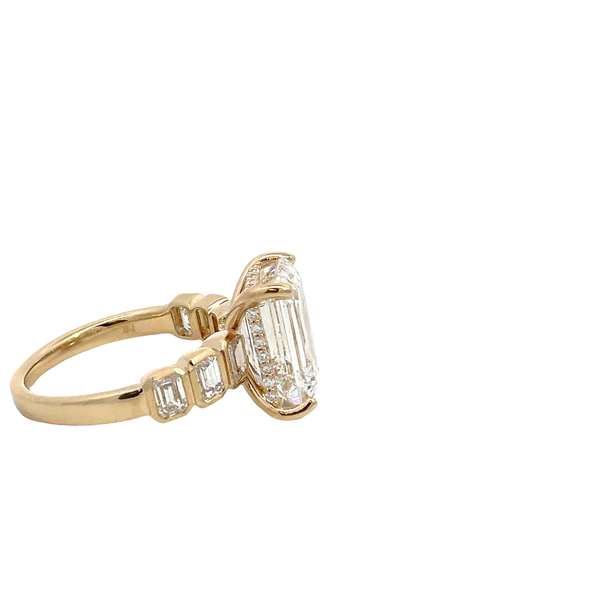 LAB GROWN EMERALD DIAMONDS 7.17ctw BEZEL STYLE RING