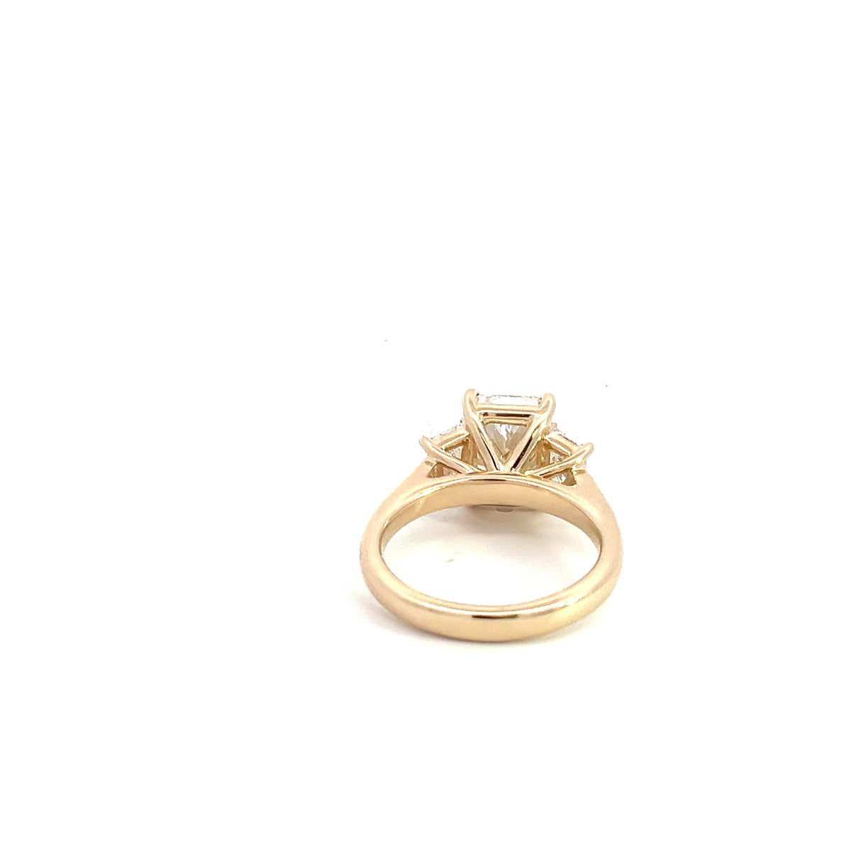 LAB GROWN RADIANT AND TRAPEZOID DIAMONDS 3.80ctw THREE STONE RING