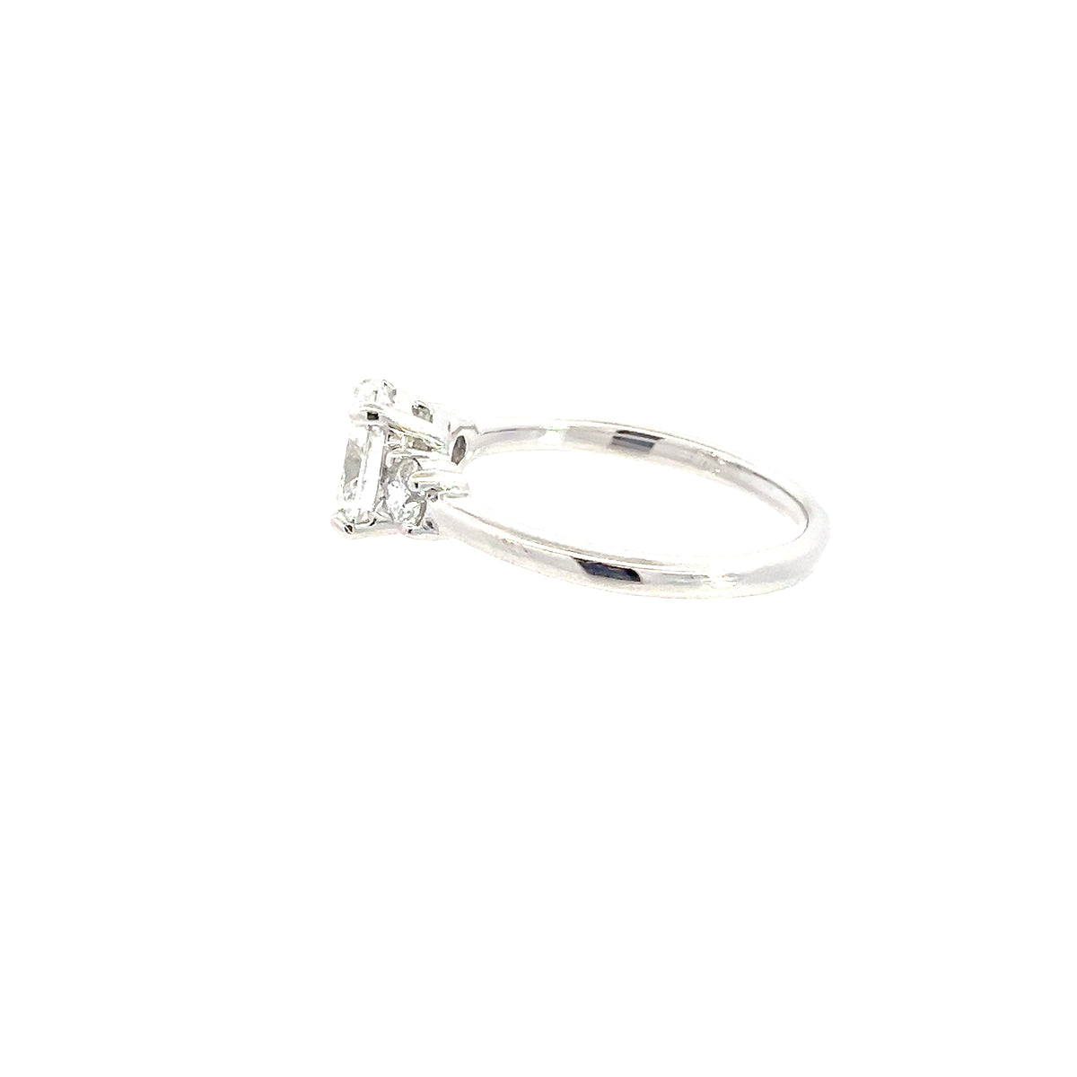 LAB GROWN OVAL & ROUND DIAMONDS 1.38ctw PRONG SET RING