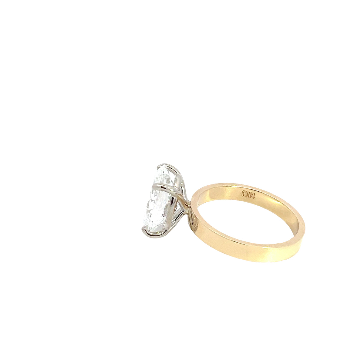 LAB GROWN OVAL DIAMOND 4.05ct SOLITAIRE ENGAGEMENT RING