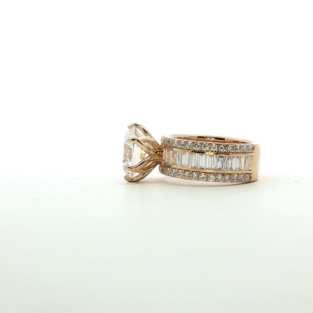 LAB GROWN ROUND AND BAGUETTE DIAMONDS 7.97ctw THREE ROW RING