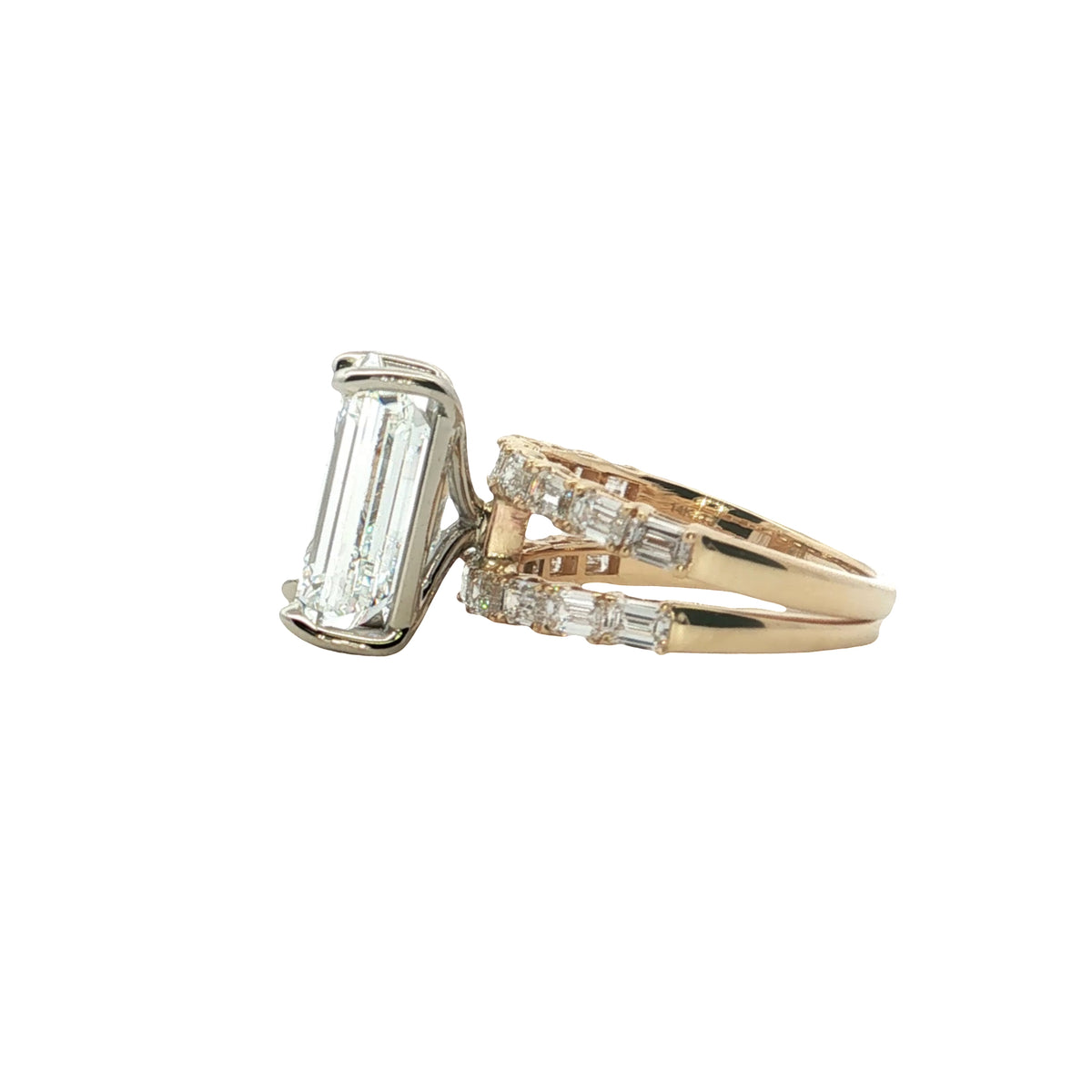 LAB GROWN EMERALD AND BAGUETTE DIAMONDS 9.54ctw SPLIT SHANK RING