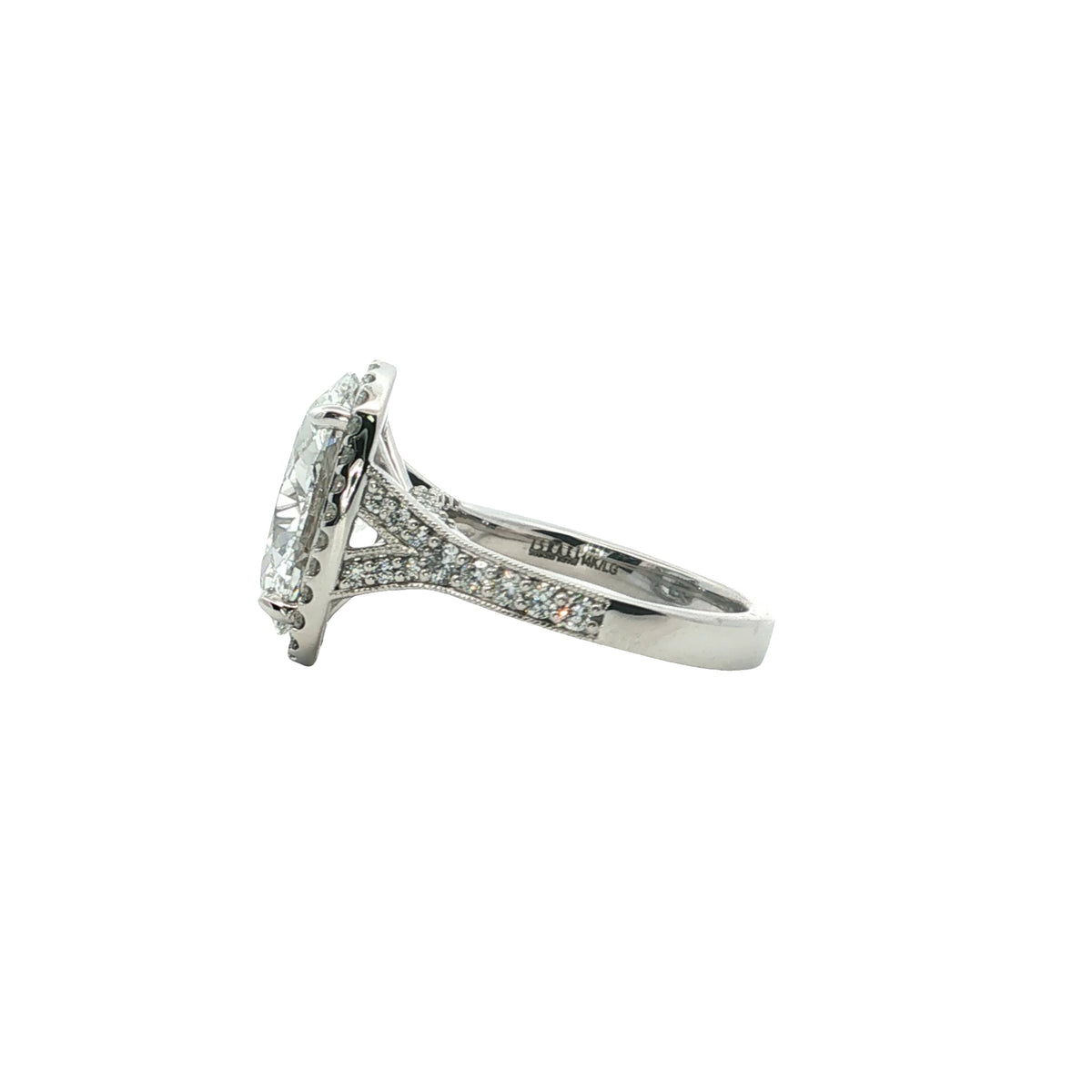 LAB GROWN DIAMOND OVAL AND ROUND DIAMONDS 6.52ctw PRONG SET HALO RING