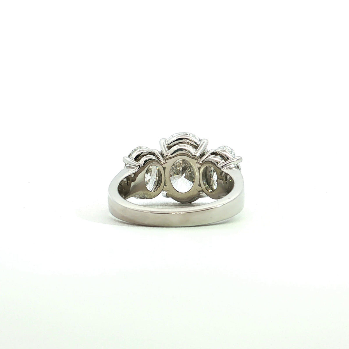 LAB GROWN OVAL DIAMONDS 7.27ctw THREE STONE RING