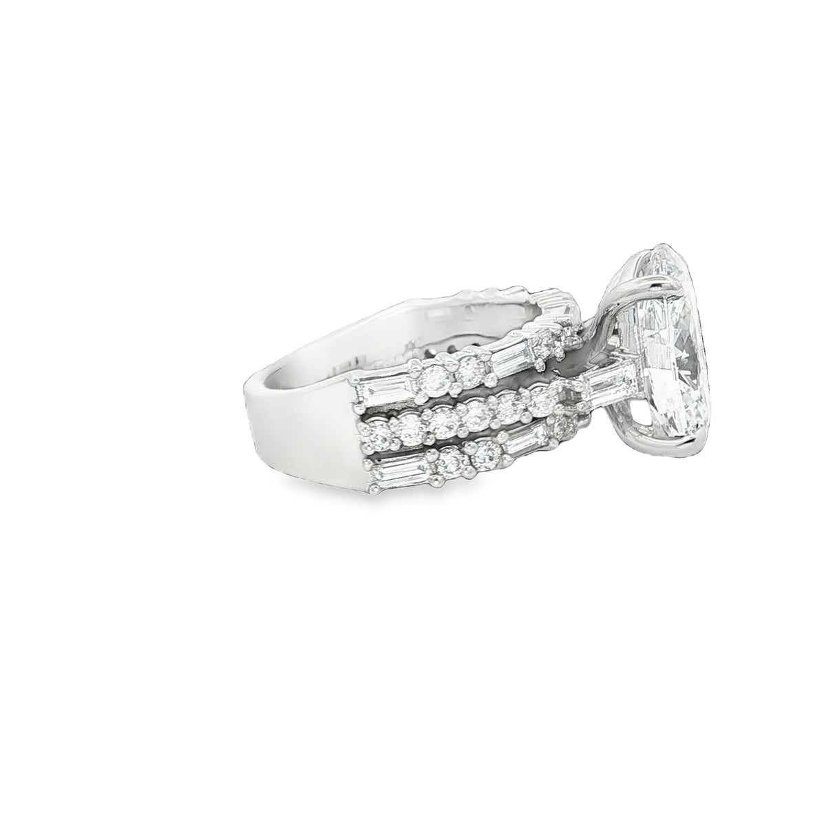 LAB GROWN OVAL, ROUND & BAGUETTE DIAMONDS 5.46ctw THREE ROW RING