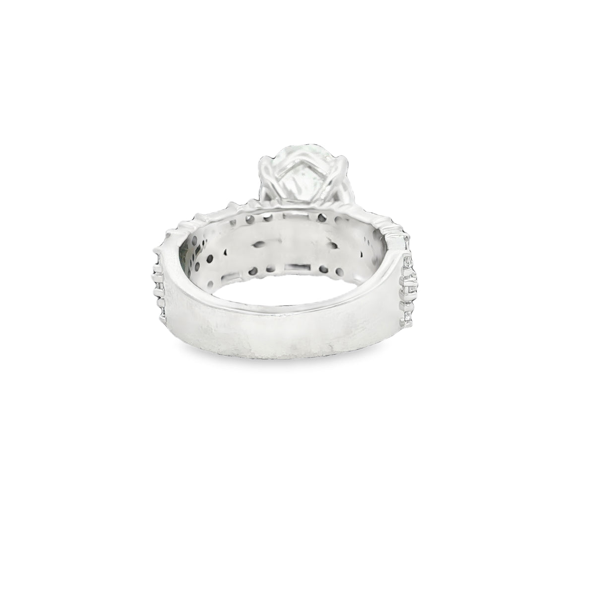 LAB GROWN OVAL, ROUND & BAGUETTE DIAMONDS 5.46ctw THREE ROW RING