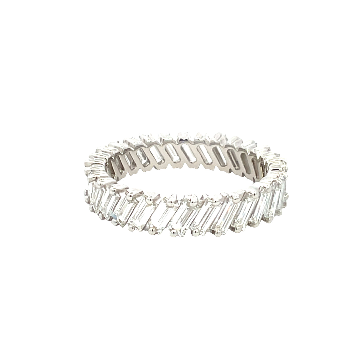 LAB GROWN BAGUETTE DIAMONDS 2.59CTW ANGLED ETERNITY BAND