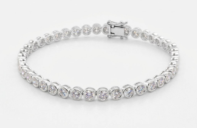 LAB GROWN ROUND DIAMONDS 5.03ctw BEZEL BRACELET