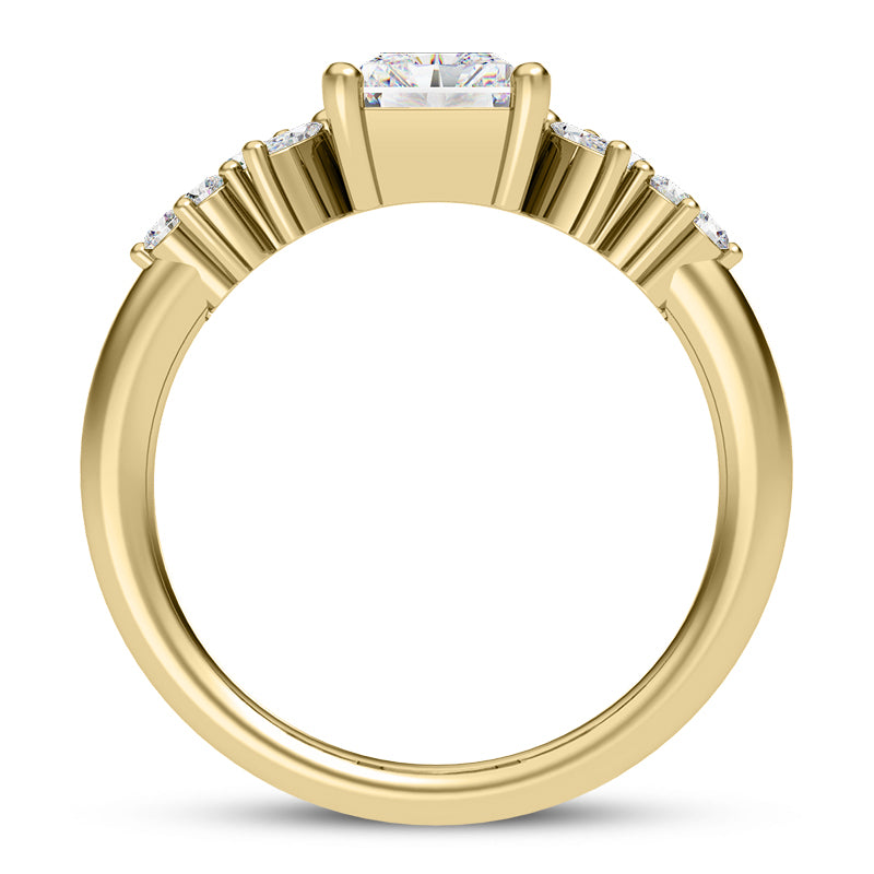 RADIANT CENTER WITH A BOLD REFINED STYLE RING