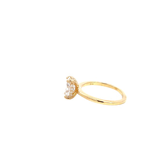 LAB GROWN OVAL & ROUND DIAMONDS 1.38ctw SOLITAIRE ENGAGEMENT RING