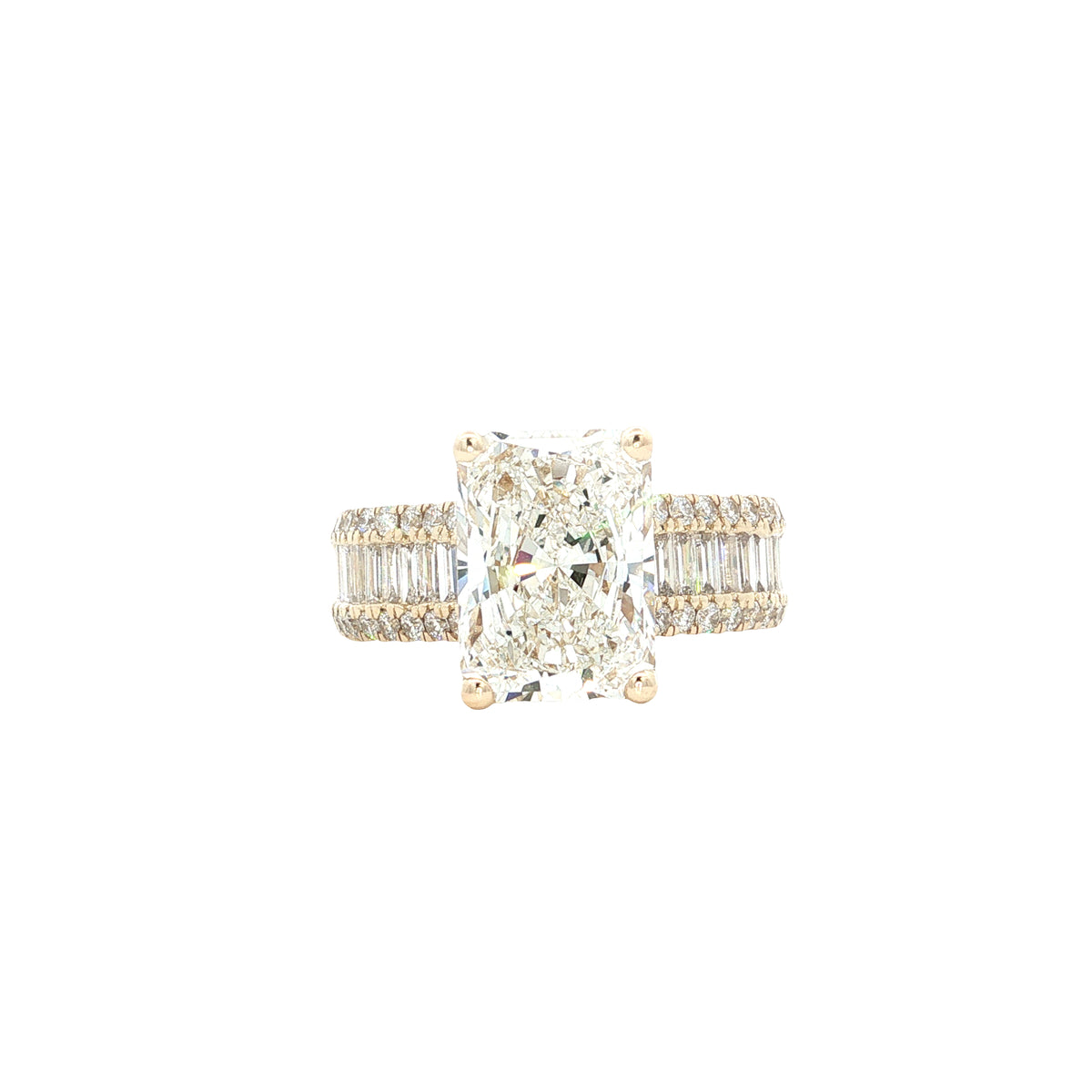 LAB GROWN DIAMOND ENGAGEMENT RINGS
