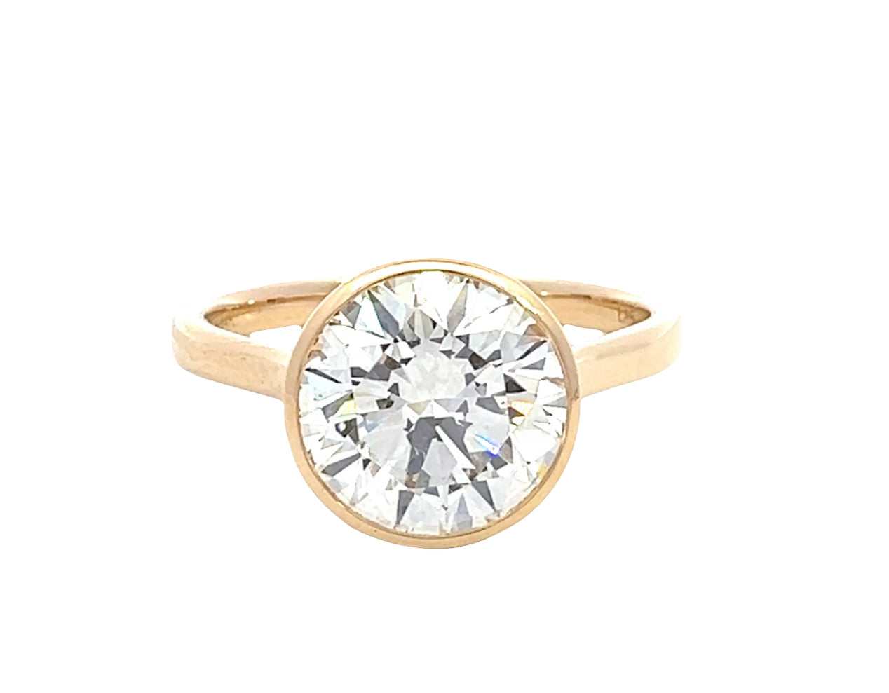 LAB GROWN DIAMOND ENGAGEMENT RINGS