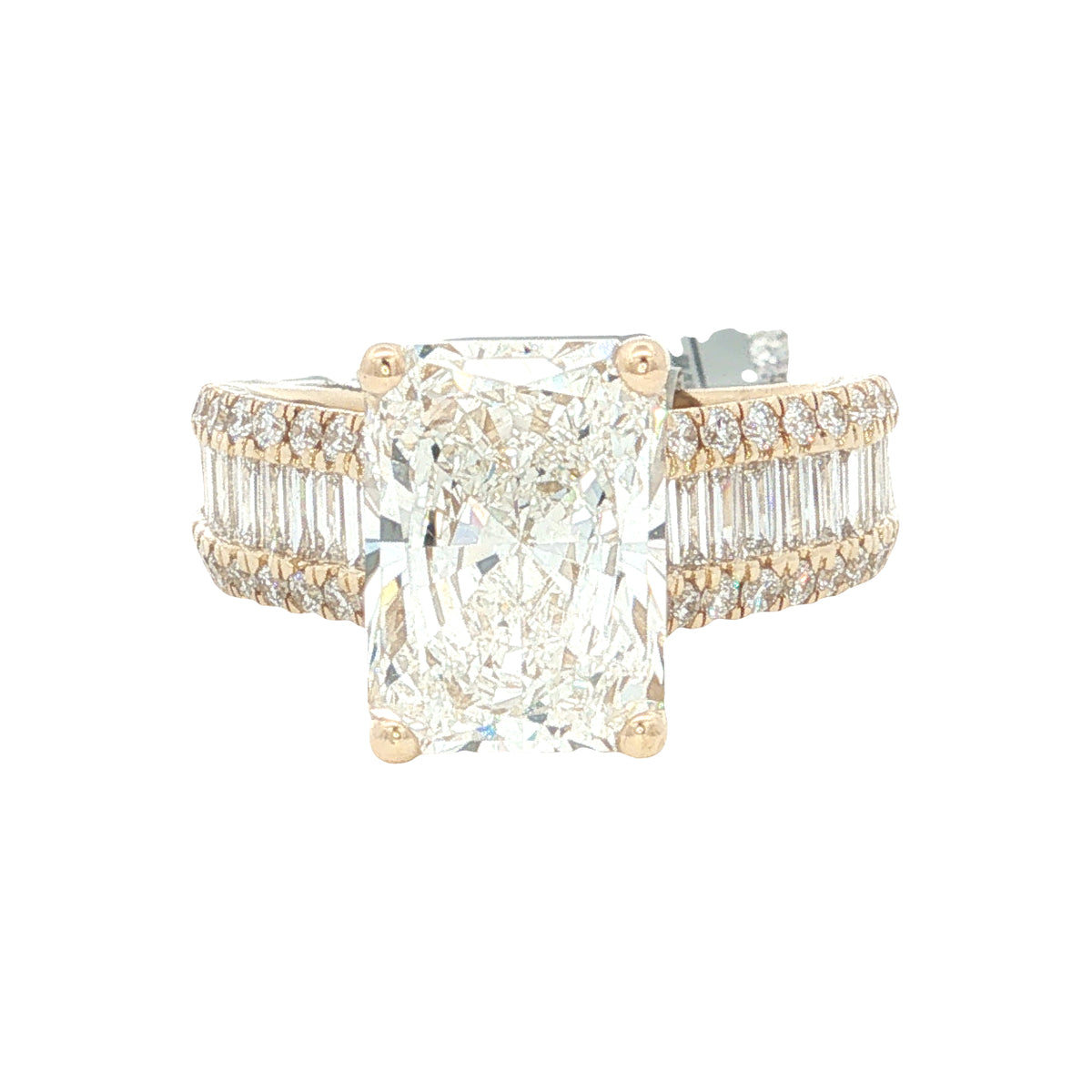 LAB GROWN DIAMOND ENGAGEMENT RINGS