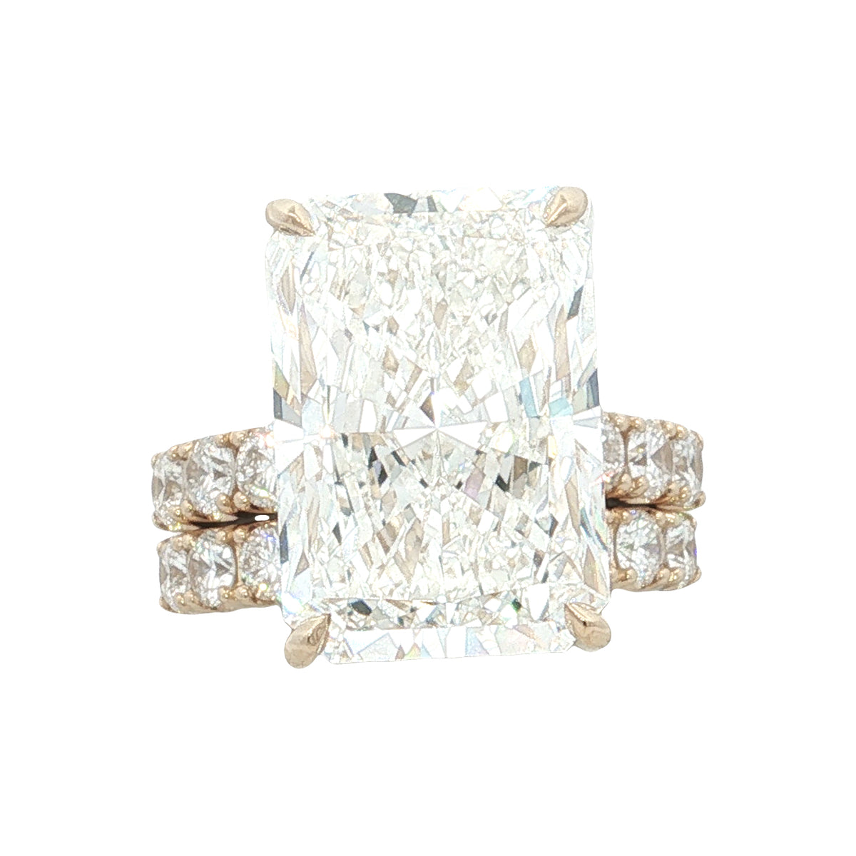 LAB GROWN RADIANT AND ROUND DIAMONDS  13ctw TWO PIECE WEDDING SET