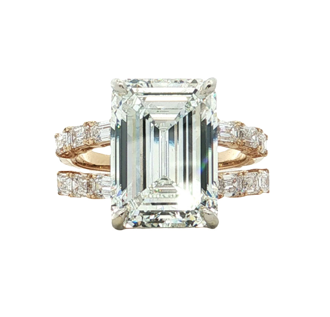 LAB GROWN EMERALD AND BAGUETTE DIAMONDS 9.54ctw SPLIT SHANK RING