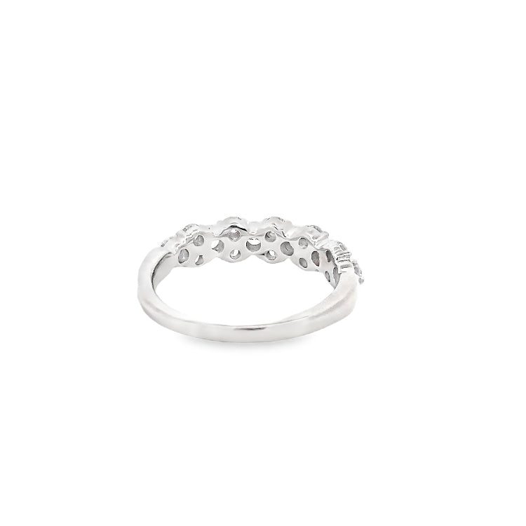 LAB GROWN ROUND DIAMONDS 1ctw PRONG SET BAND